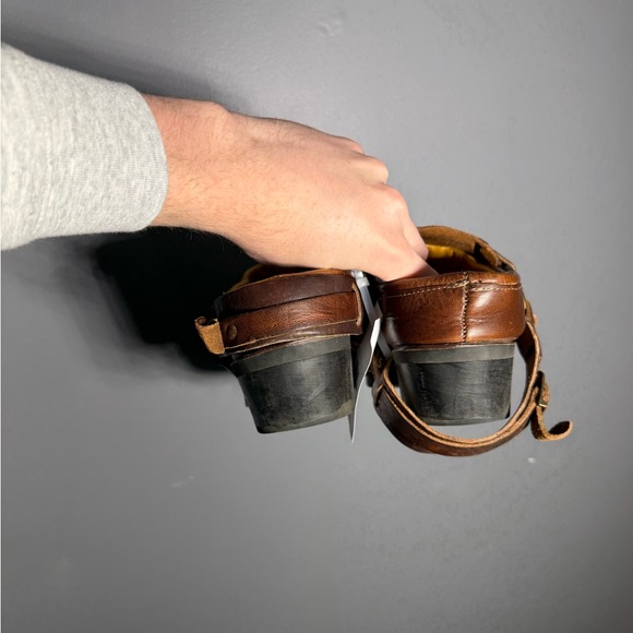 Frye Belted Harness Mules Women’s Size 10 - Picture 3 of 7